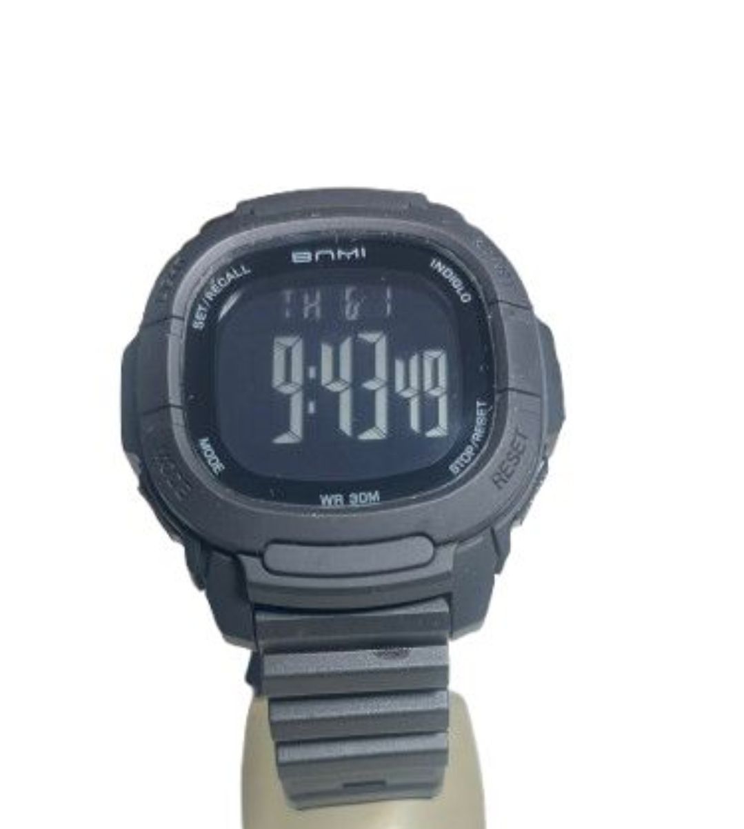 ساعت اسپرت مناسب همه گروهای سنی لامپ تمام صفحه