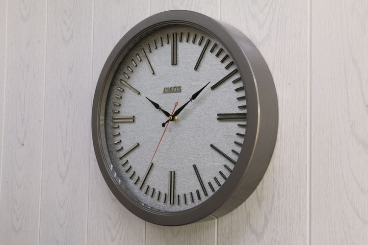 ساعت دیواری تینا 45 سانتیمتری آرامگرد