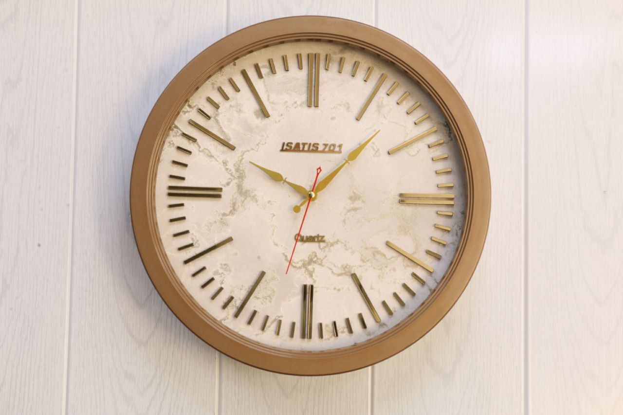 ساعت دیواری تینا 45 سانتیمتری آرامگرد